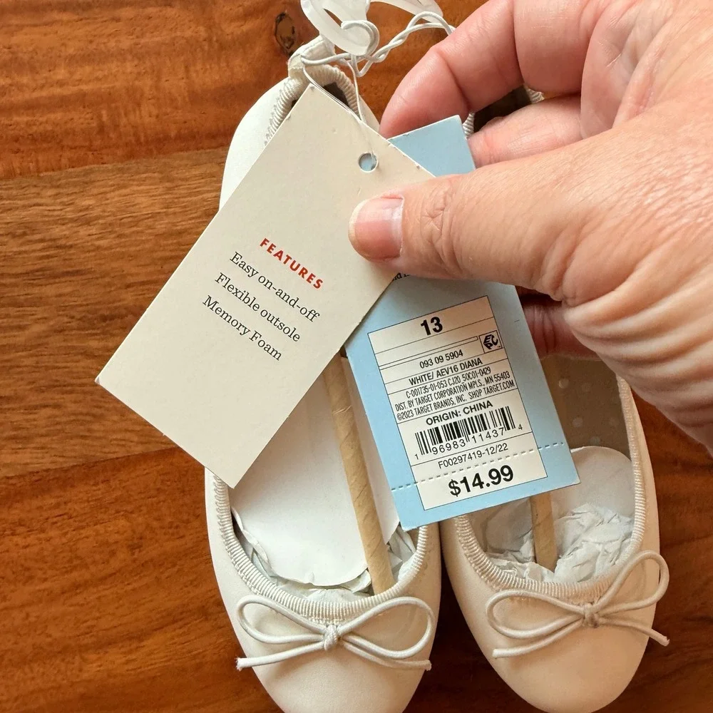 Cat & Jack Girls White Ballet Flats With Bow Size 13 NWT